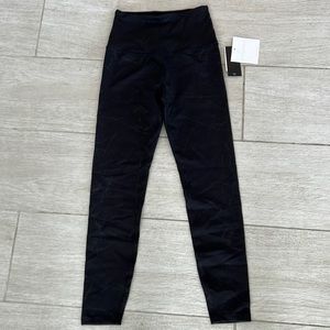 Beyond yoga lost your marbles leggings